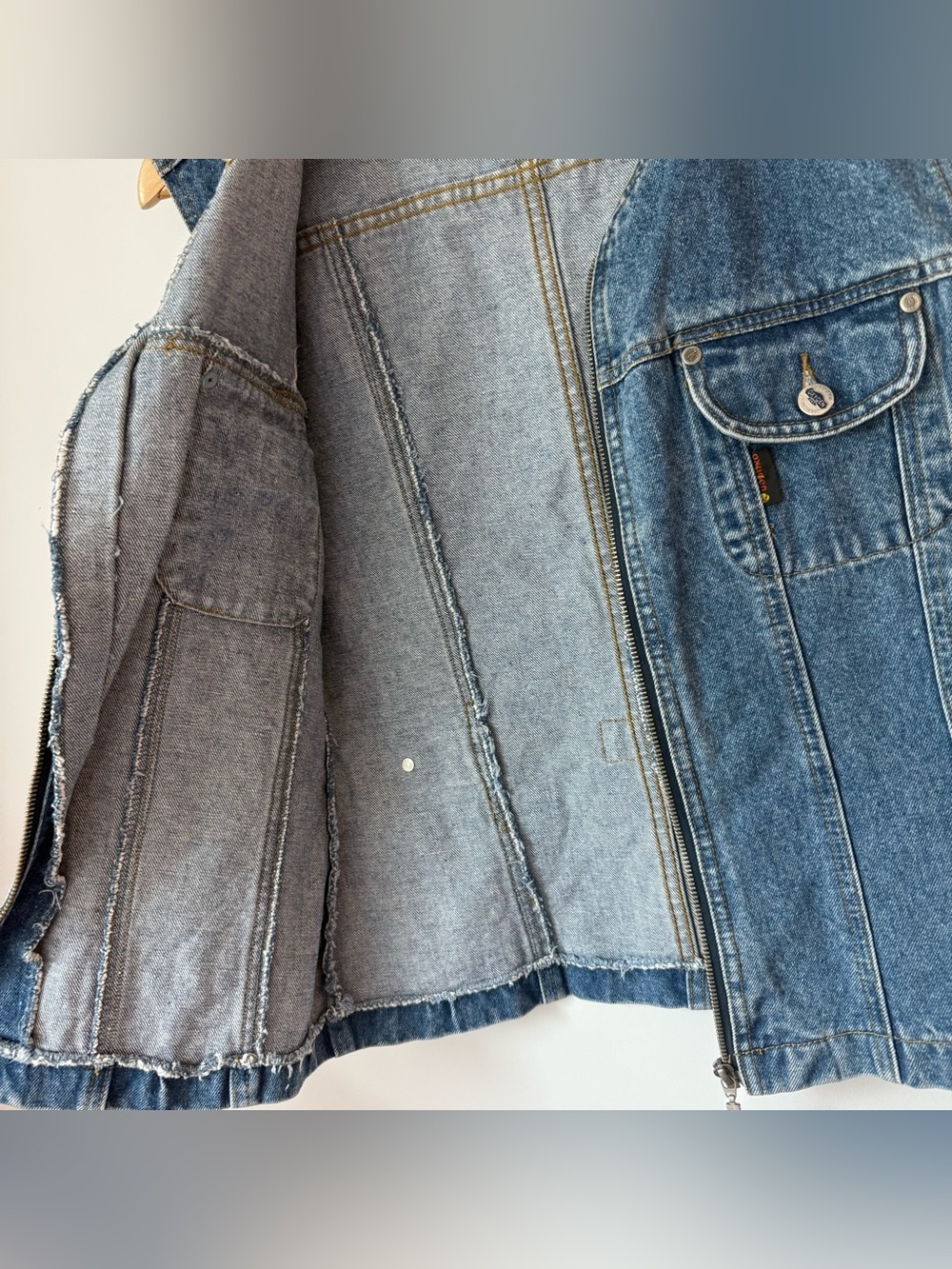 Vintage 90s Women’s Oxygen Denim Vest Zip Up Fitted Sleeveless Top XL - Picture 8 of 15